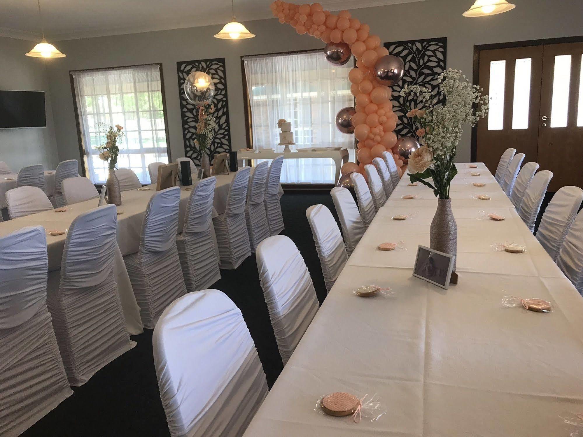 Leeton Heritage Motor Inn Экстерьер фото